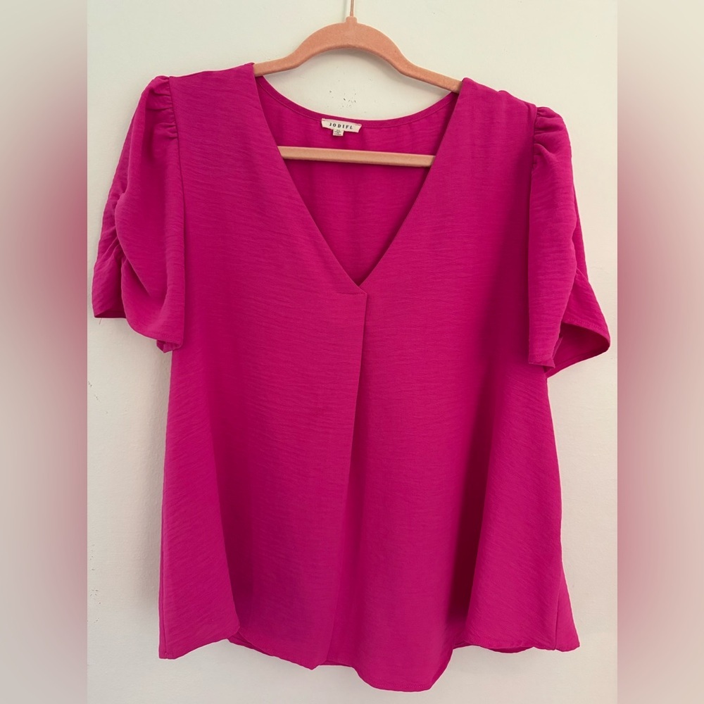 JODIFL Hot Pink V Neck Ruched Puff Sleeve Blouse Size M Boutique - Picture 3 of 8